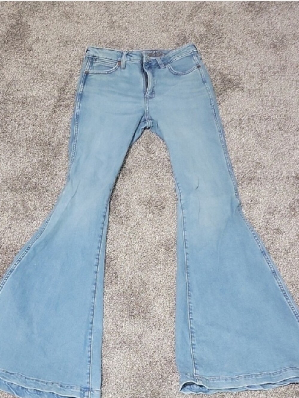Wrangler PRE-OWNED Light Blue High-Rise Flare Jeans